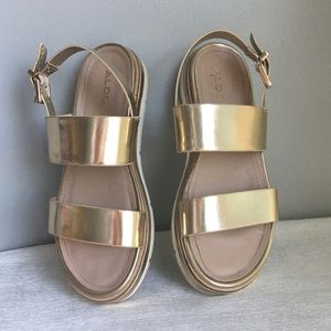 ALDO fine leather ⭐️gold⭐️ sandals <excellent>